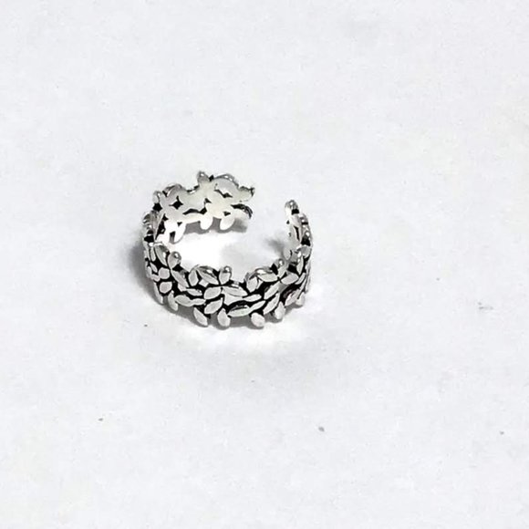 NEW Silver Leaf Women’s Boho Ring Adjustable Size - Picture 6 of 8